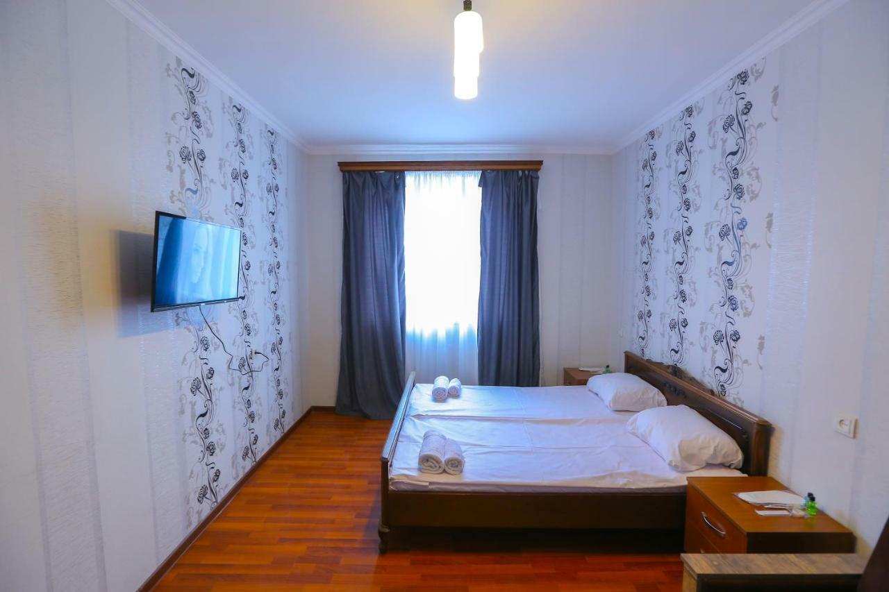 Apartment #5 Gyumri City Екстер'єр фото